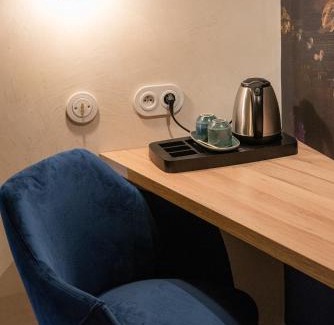 Auchay-sur-Vendee Hôtel | L'authentik petit hôtel LE REFUGE DE MAMIE YO