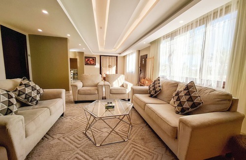 Tabuk Hôtel | L'azure Beach Resort