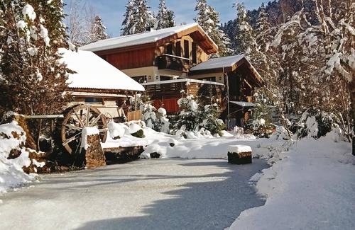 La Bresse Chalet De Ski | L'eau Vive. Chalet avec piscine intérieure à 5 min des pistes. Idéal famille.
