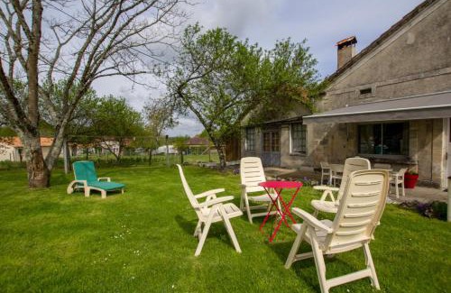 Tocane-Saint-Apre Maison | L' ebenisterie