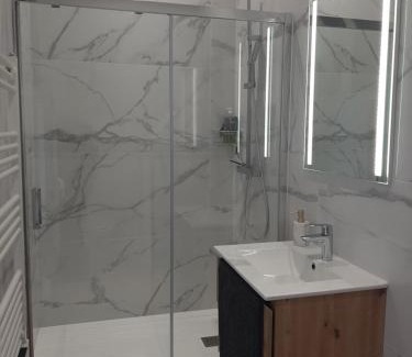 Sassenay Appartement | L'Ecrin Dakoté