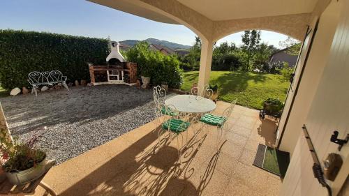 La Batie-Neuve Appartement | L'Ecrin Meublé de tourisme classé 3 étoiles