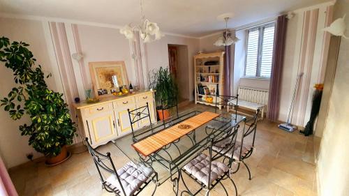 Lauraguel Maison | L'ecrin Occitan maison climatisée