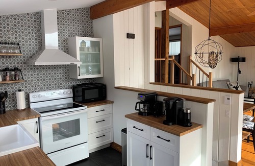 Lac-des-Seize-Iles Chalet De Ski | Chalet pour 8 personnes sur le corridor aérobique dans Les Laurentides.