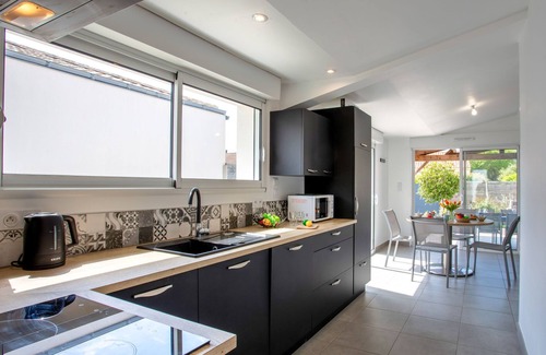 La Bernerie-en-Retz Maison | L'Effet Mer by Interhome