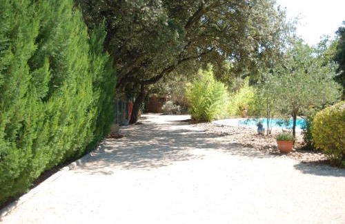 Serignan-du-Comtat Maison | L'Enclos