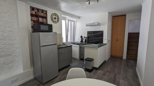 La Ferte-Alais Appartement | L'Entracte - Appart Hôtel - Hypercentre