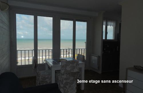 Le Treport Appartement | L' entre mer et falaise
