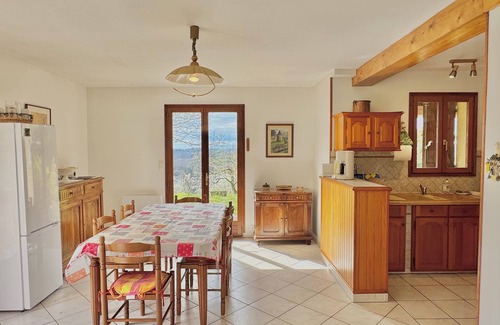Sarlat-la-Caneda Maison | L’Épine des Pechs, sur les hauteurs de Sarlat, à deux pas du centre.