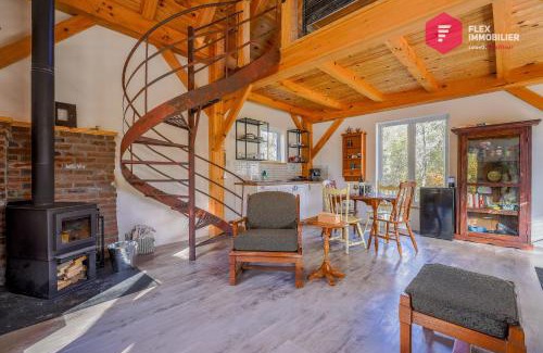 Notre-Dame-Des-Bois Chalet De Ski | L'Ermite - Rustique Écoresponsable Dans la nature