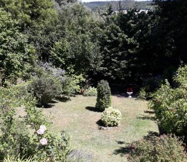 Arques-la-Bataille Maison | L'escale Arquaise, la maison au jardin fleuri à 5 min de dieppe 7 jours minimum