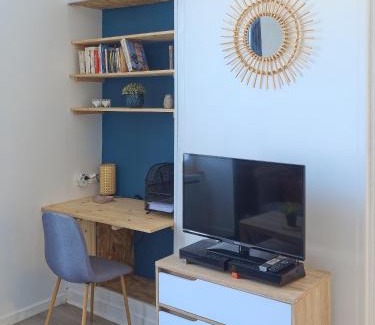 Nogent-le-Rotrou Appartement | L'escale cosy - Idéal Pro & Couple - Gare à 5 mn - Wifi - Parking gratuit