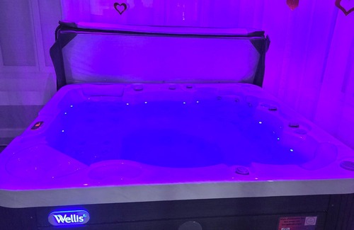 Calais City Center Appartement | L'escale du desir love room spa privatif