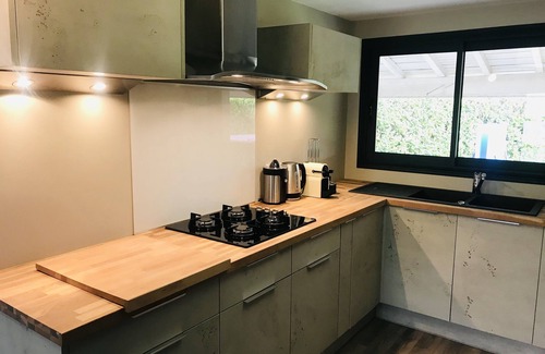 La Lande-de-Fronsac Cottage | L’Escale Girondine avec son sauna, son SPA et sa piscine privative.