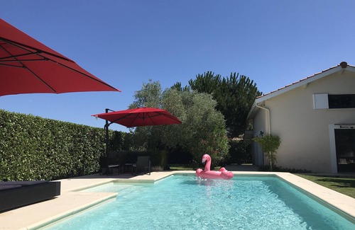 La Lande-de-Fronsac Cottage | L’Escale Girondine avec son sauna, son SPA et sa piscine privative.