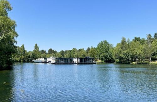 Boissise-le-Roi Location De Bateaux | L'Escale Royale Saint-Fargeau-Ponthierry - Seine - Melun