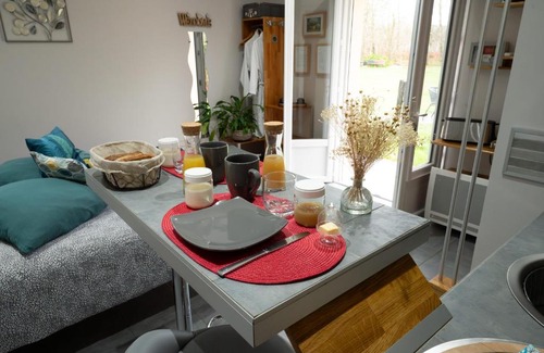 Pompejac Appartement | L'Escale Sud Gironde - Séjour en amoureux avec jacuzzi privatif - Piscine - Massage Traiteur & Brunch possibles