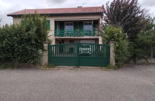 Montrond-les-Bains Appartement | l'Escale Thermale
