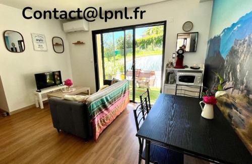 Beaucroissant Appartement | L'escapade dauphinoise, gîte 2 chambres avec terrasse et clim