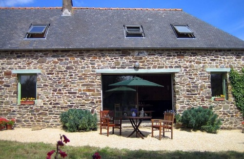 Pommerit-Jaudy Cottage | Ravissant cottage de vacances, près de la côte de Granit Rose.