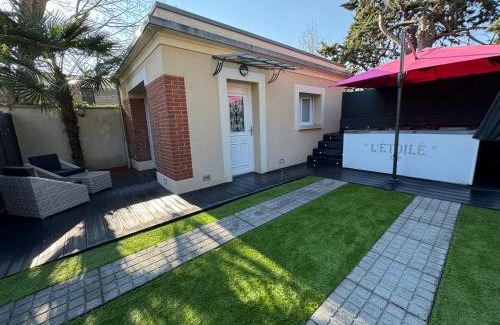 Troyes Appartement | L'Etoilé VIP AVEC JACUZZI