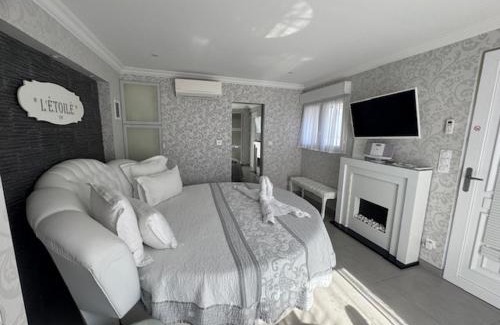 Troyes Appartement | L'Etoilé VIP AVEC JACUZZI