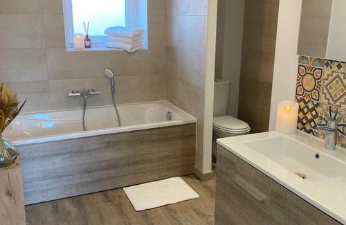Prinquiau Hôtel | L'Evasion chambre DUNE avec sauna et spa privatifs