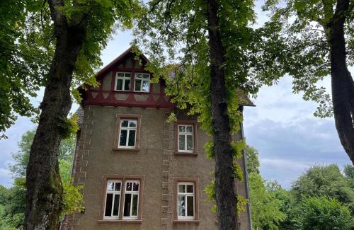 Schmidtheim Appartement | L' Extravagante im Garten von Schloss Schmidtheim