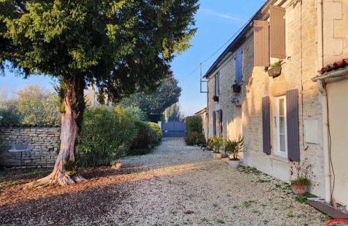 Chaille-les-Marais Maison | L'hébergerie sablotine