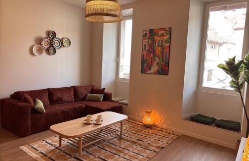 La Roche-sur-Foron Appartement | L'hacienda au coeur de La Roche sur Foron