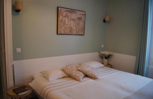 Saint-Arnoult-en-Yvelines Hôtel | L'Harmony
