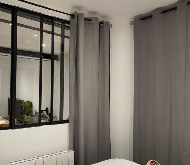 Boucle - Gros Caillou Appartement | L'Herbe ou ville