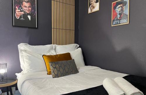 Evreux Appartement | L'icône du cinéma - Studio cosy - Gare - Centre-ville Evreux - Wifi