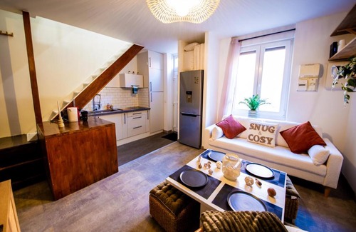 Saint-Andre-lez-Lille Appartement | L'illois - 2 beds - Free Parking - Vieux Lille - Wifi - Netflix