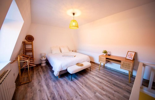 Saint-Andre-lez-Lille Appartement | L'illois - 2 beds - Free Parking - Vieux Lille - Wifi - Netflix