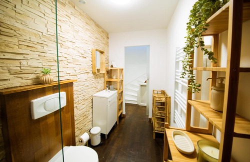 Saint-Andre-lez-Lille Appartement | L'illois - 2 beds - Free Parking - Vieux Lille - Wifi - Netflix