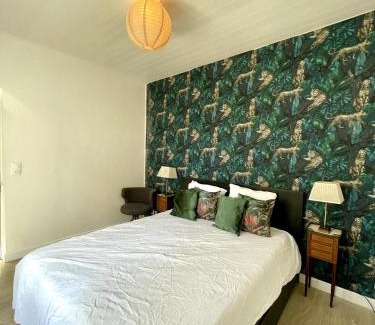 La Celle-sous-Gouzon Appartement | L'Instant Caen - House in Caen