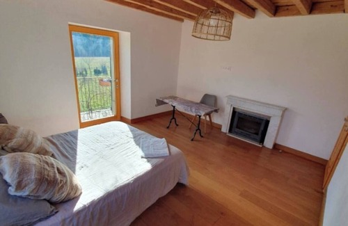 Neydens Lit Et Petit-Déjeuner | L'instant repos Chambre spacieuse à louer à Neydens, près de Genève