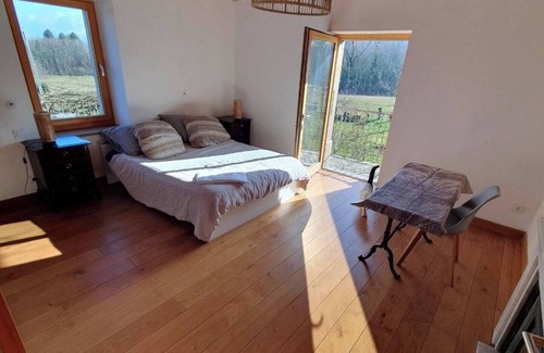Neydens Lit Et Petit-Déjeuner | L'instant repos Chambre spacieuse à louer à Neydens, près de Genève