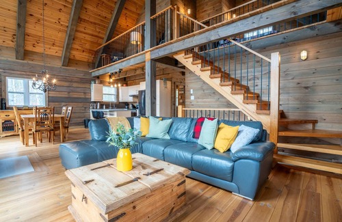Mauricie Maison | L'Inukshuk | Chalet en bois ave Spa |