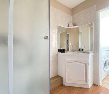 Mourenx Appartement | L'ISKANDER - Apaisant 3 chambres
