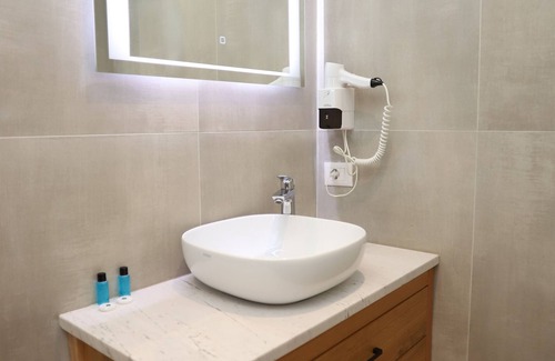 Korce Appartement | L&M Homes Korçë Cozy Room 1