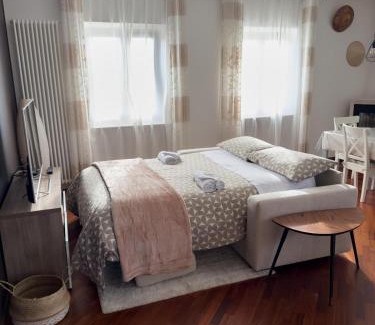 Villa Romana Maison | L'oasi del Conero - Casa con giardino