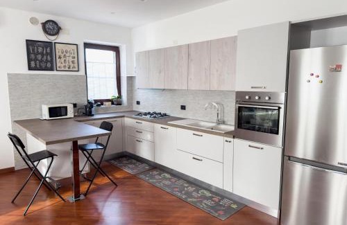 Villa Romana Maison | L'oasi del Conero - Casa con giardino