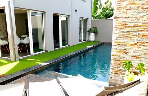 Bois d'Olives Villa | L Olivine, Villa de standing pour des vacances en famille ou entre amis