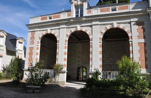 Brain-sur-Allonnes Appartement | L'Orangerie du Château - LE NID - GITE 2 Personnes