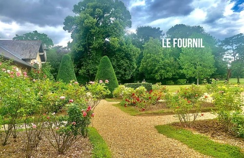 Jaunay-Clan Maison | L'orangerie-les Gîtes de la Chartreuse-futuroscope