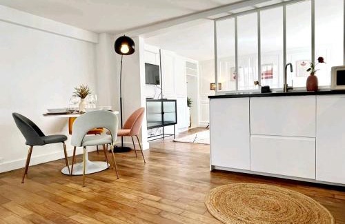 Saint-Louis Appartement | L'Orangerie Royale - À côté du Château de Versailles et proche gares PARIS