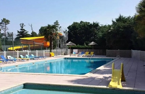 Saint-Hilaire-de-Riez Maison | Mobil home PREMIUM - 32m² - 2 chambres + terrasse 4 à 5 personnes - 4 pers. inclus dans le tarif