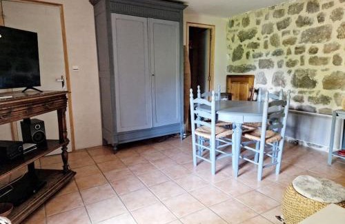 Golinhac Maison | L'Ostel Aveyronnais